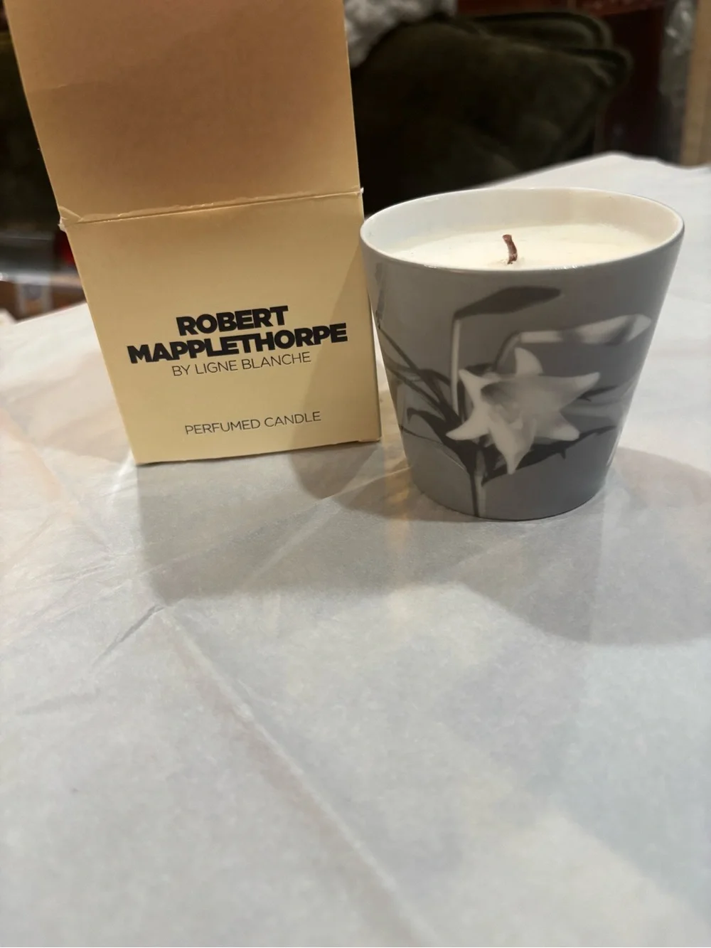 Ligne Blanche Robert Mapplethorpe Calla Lily Perfumed Candle. France. 4.93oz